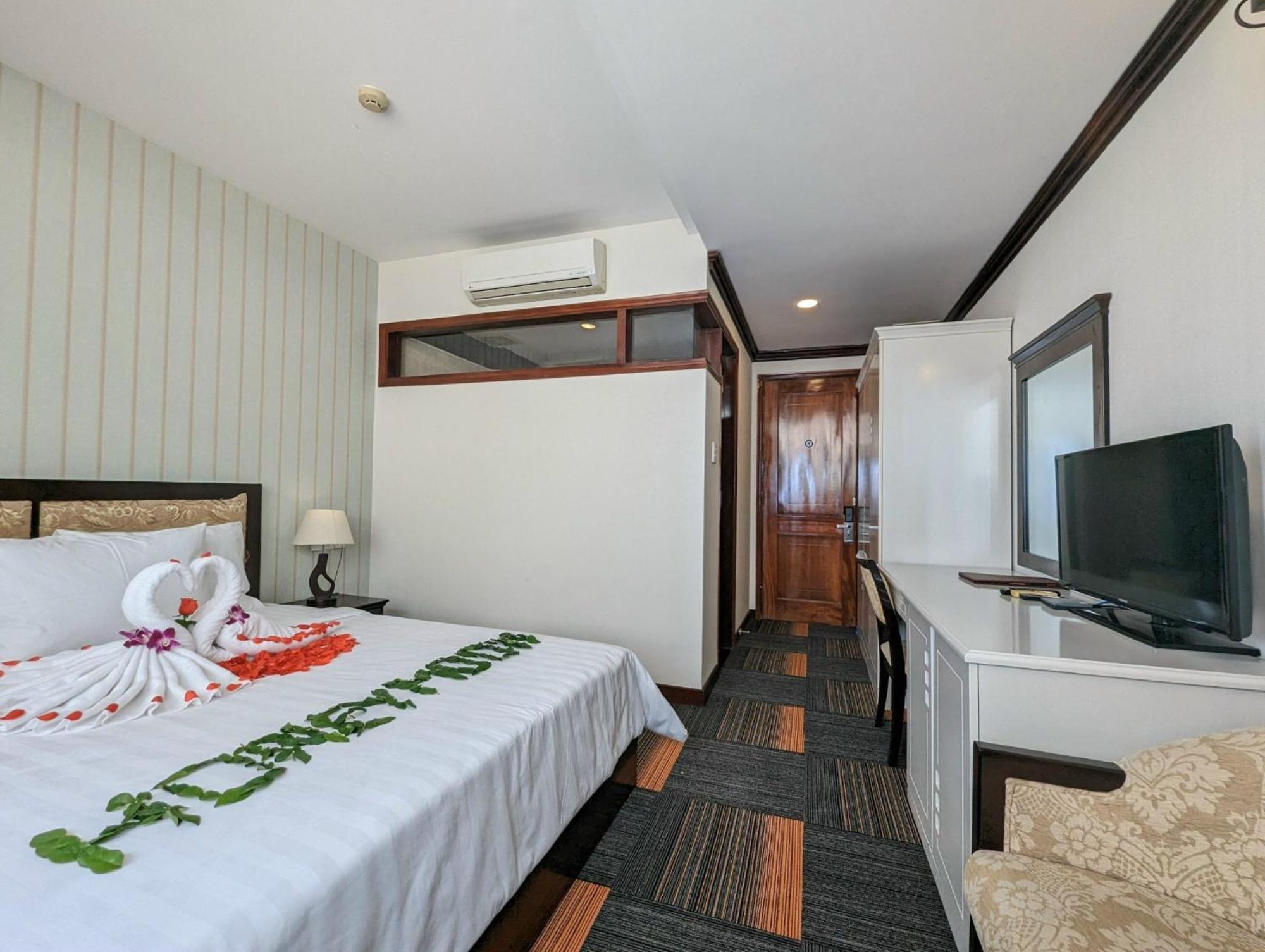 Dong Kinh Hotel Ciudad Ho Chi Minh  Exterior foto